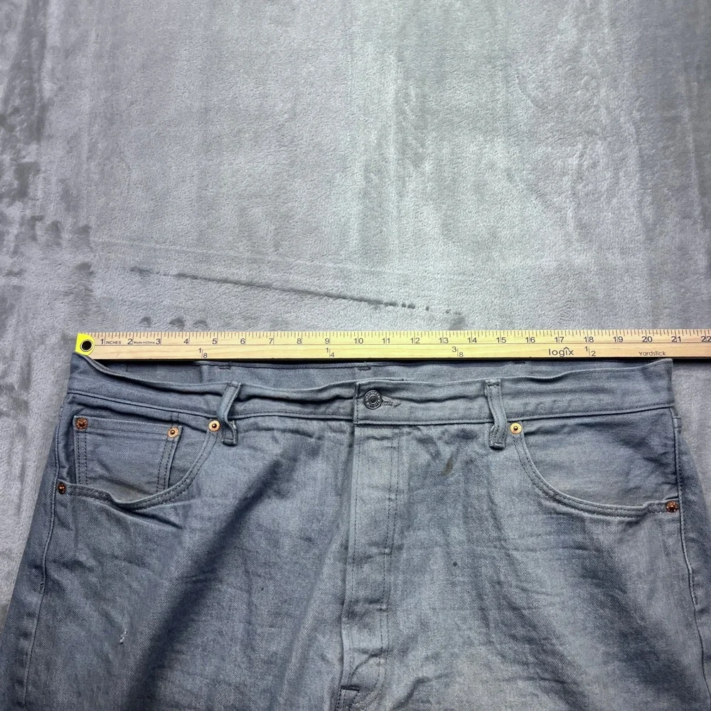 Levi's 501‎ Men's Jeans Denim Straight Leg Button Fly Distressed Sz 44 Fits 41